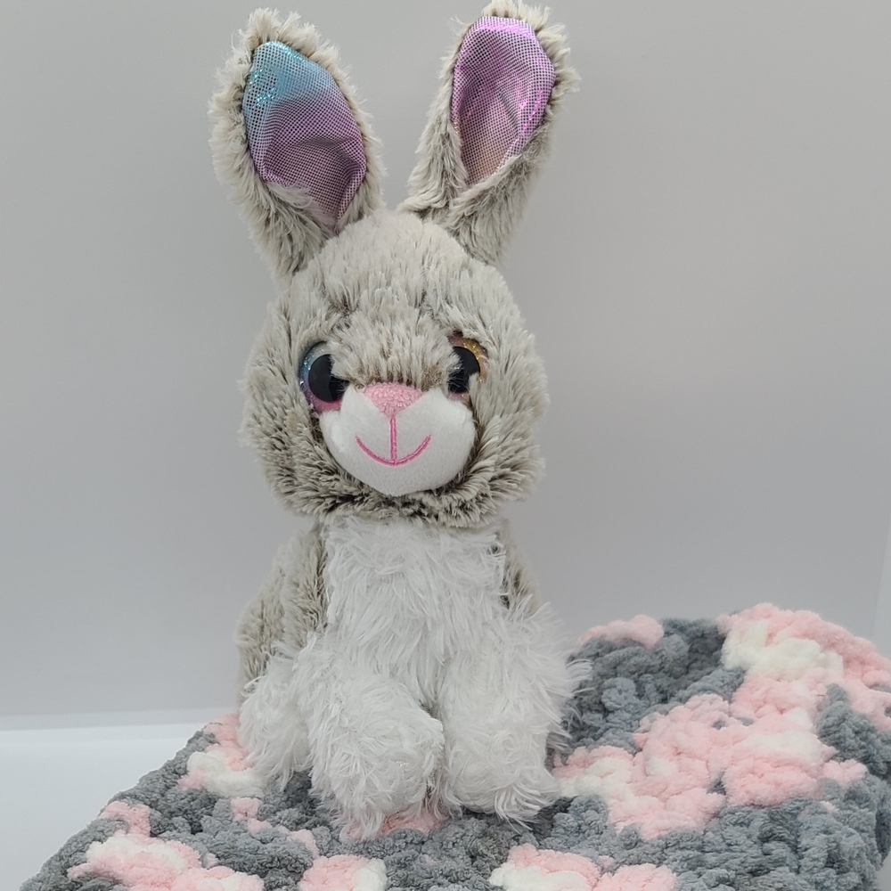 Bunnie Lovie